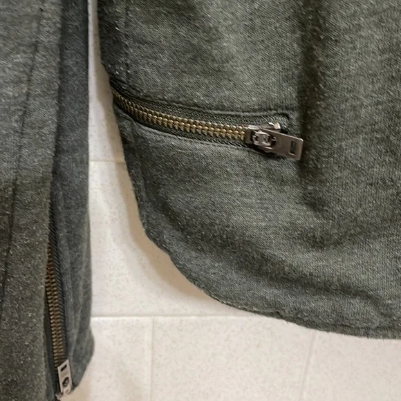 Athleta Zip Quilted jacket Outerwear size large- Moto Style - Picture 3 of 8